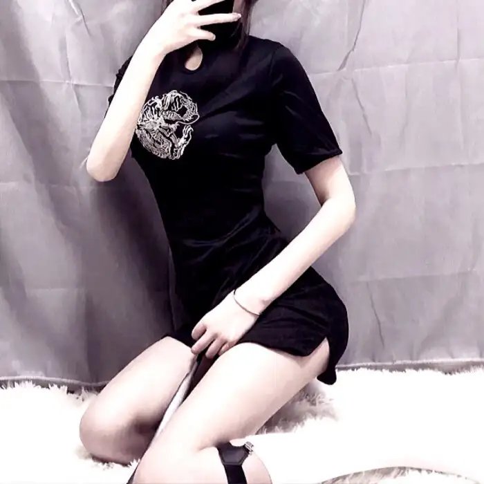 古堡惊眸