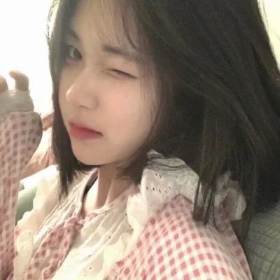 女友日